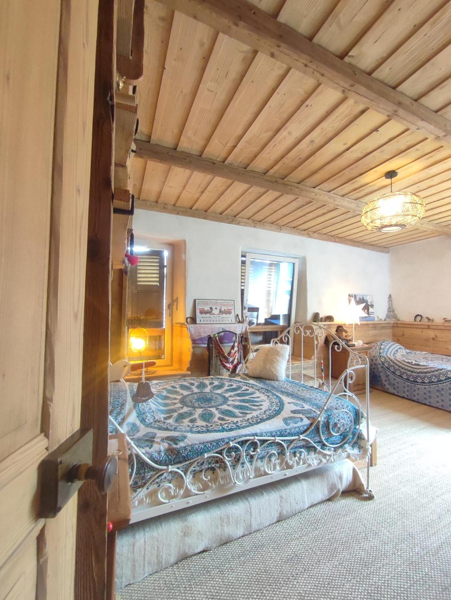 Chambre Atypique 2 Pers 200M Du Lac Saint-Jorioz Ngoại thất bức ảnh