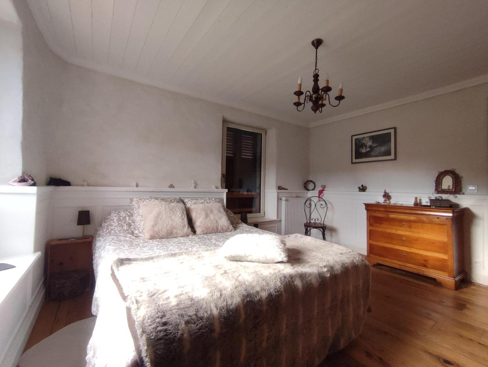 Chambre Atypique 2 Pers 200M Du Lac Saint-Jorioz Ngoại thất bức ảnh