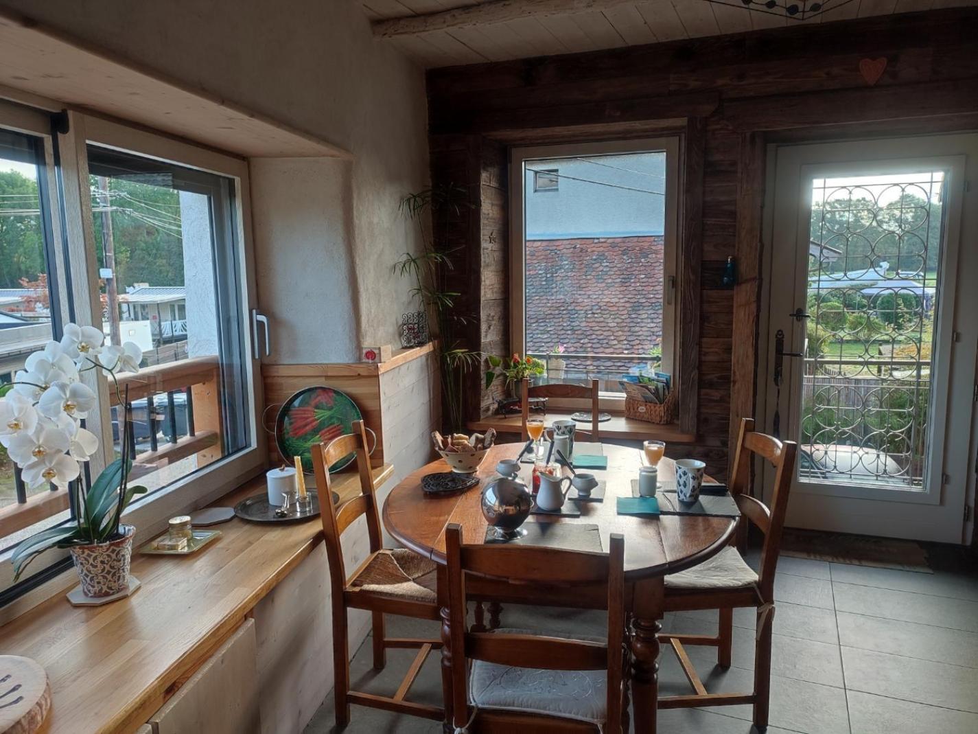 Chambre Atypique 2 Pers 200M Du Lac Saint-Jorioz Ngoại thất bức ảnh